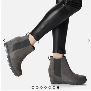 Sorel Wedge Booties: Navy/Black Color Block